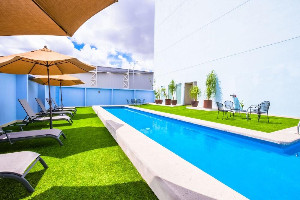 Nh Puebla Finsa Hotel Kültér fotó