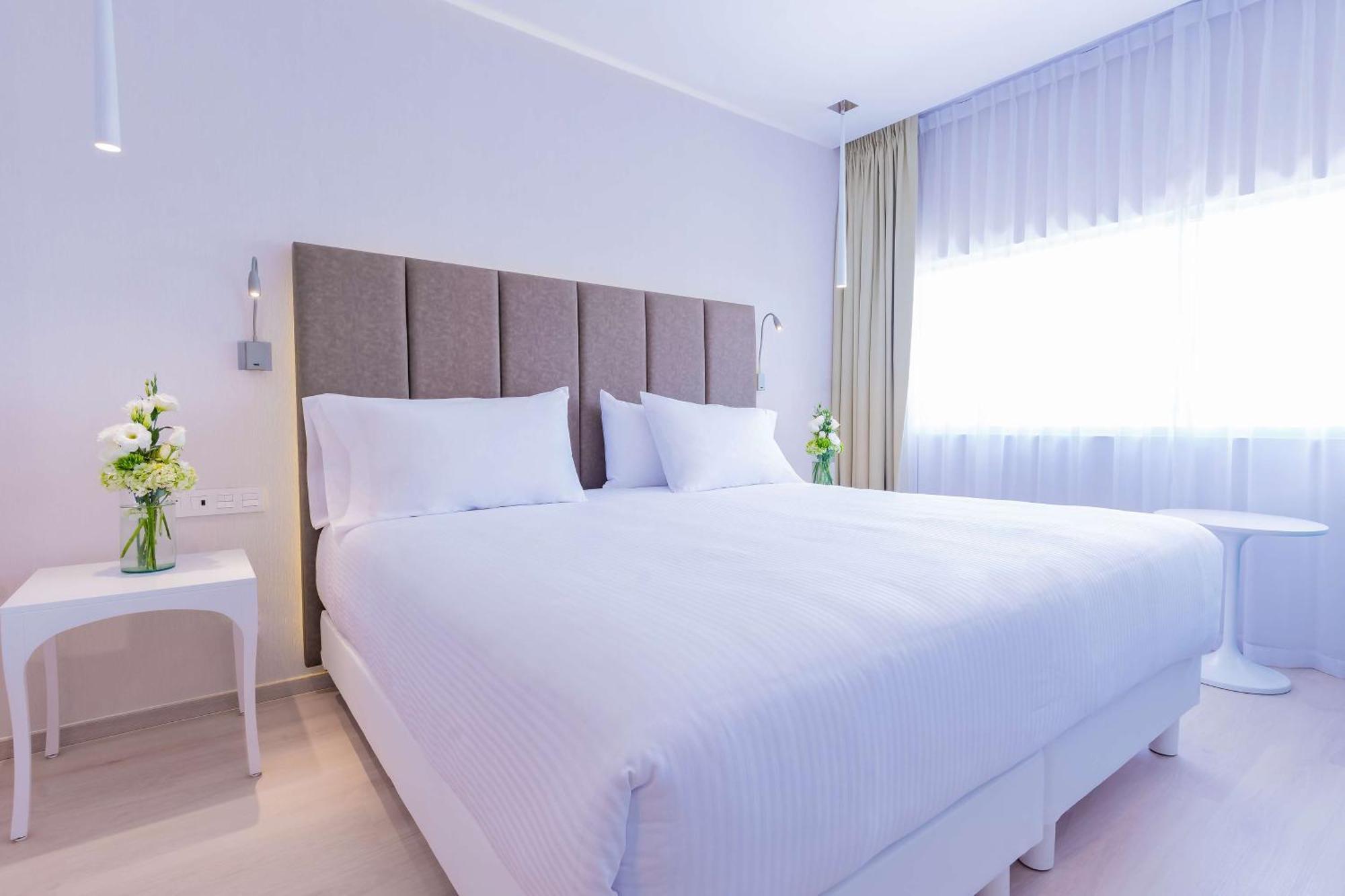 Nh Puebla Finsa Hotel Kültér fotó